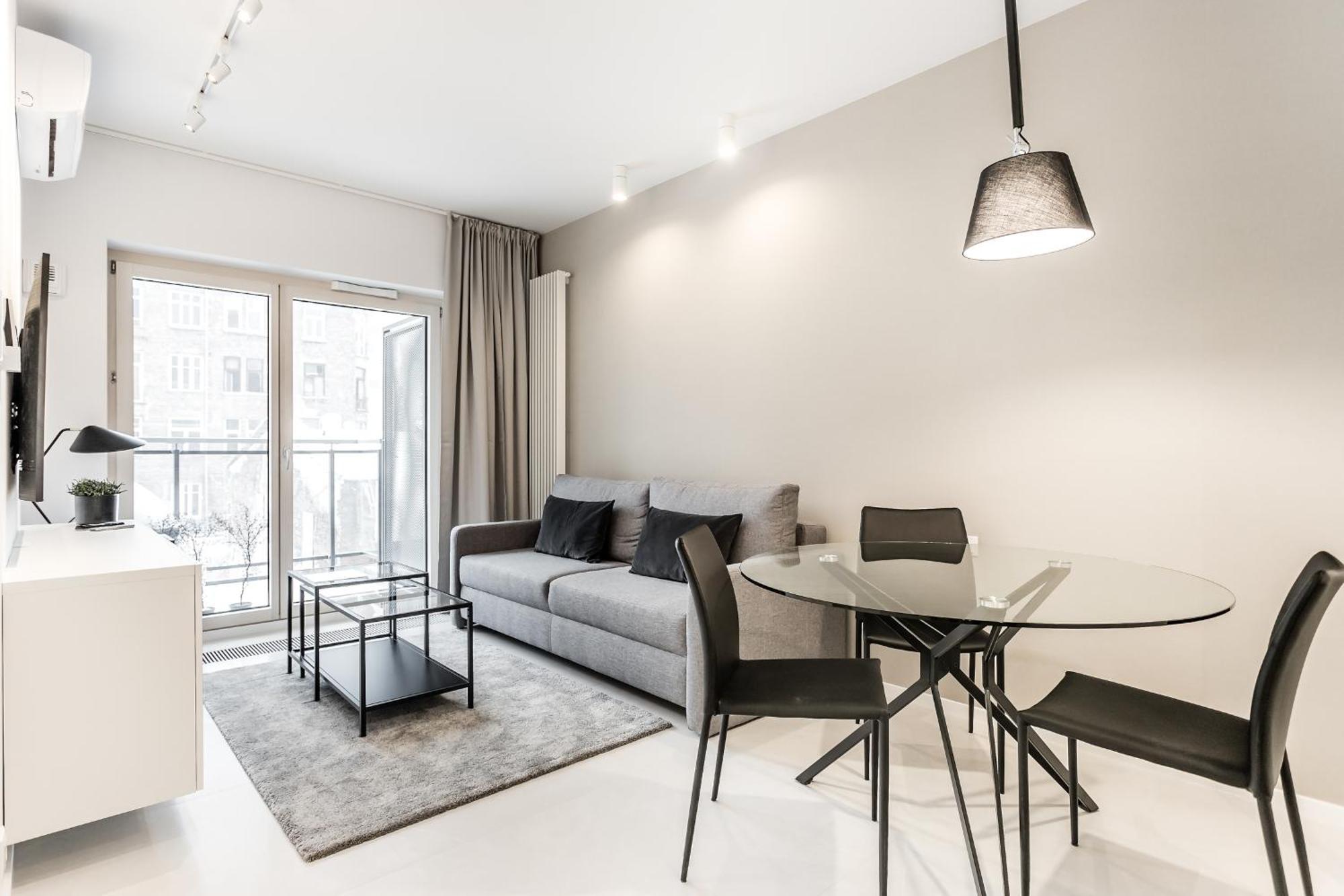 Apartament P&o Mennica Iii Warszawa